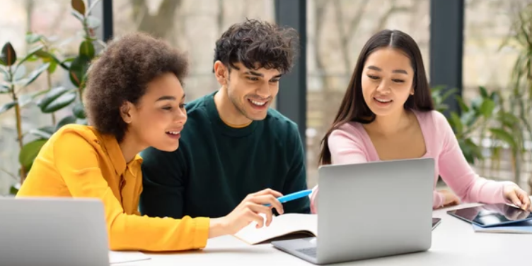 Tile image for How to opt in:  High School Juniors